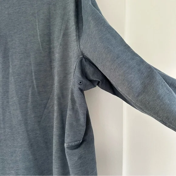 Like New! Men’s Lululemon Commission Long Sleeve Shirt